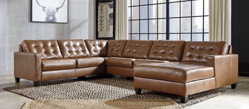 Baskove Sectional with Chaise