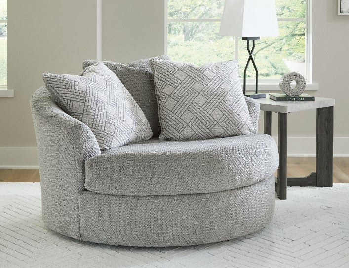 Casselbury Oversized Swivel Accent Chair