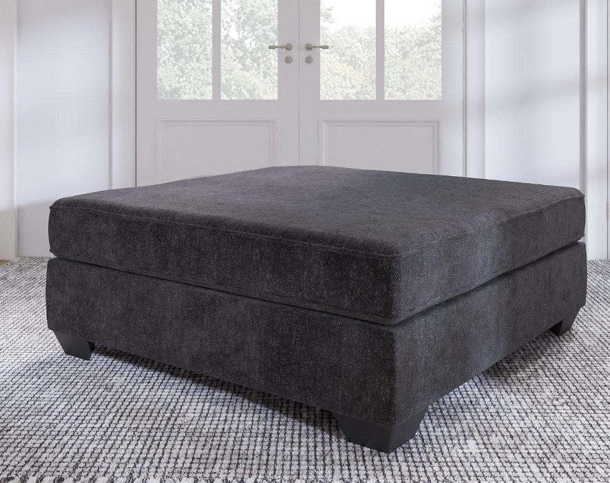 Lavernett Oversized Accent Ottoman